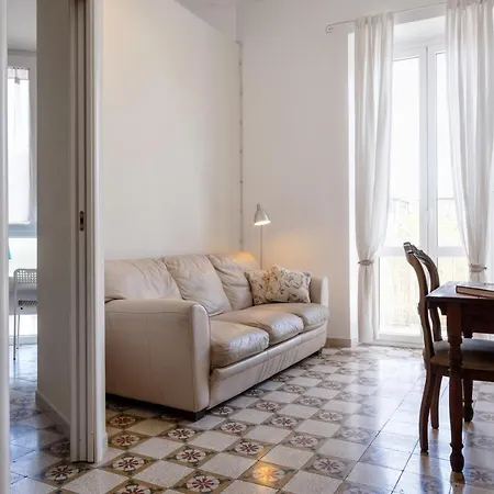 Apartament Piazza Concordia With Balcony *