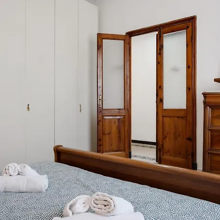 Piazza Concordia With Balcony * La Spezia