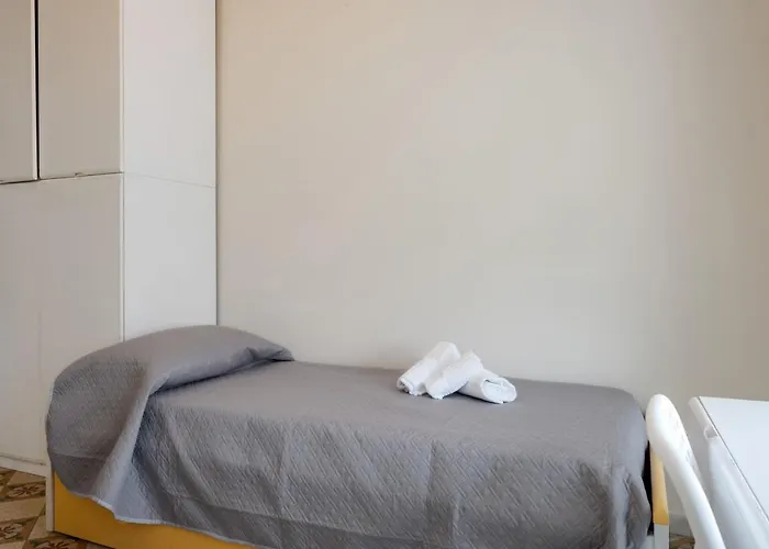 Appartement Guesthost - Piazza Concordia With Balcony *